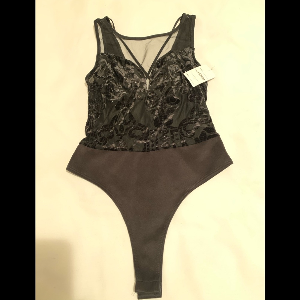 Pretty Woman - Sexy Black bodysuit